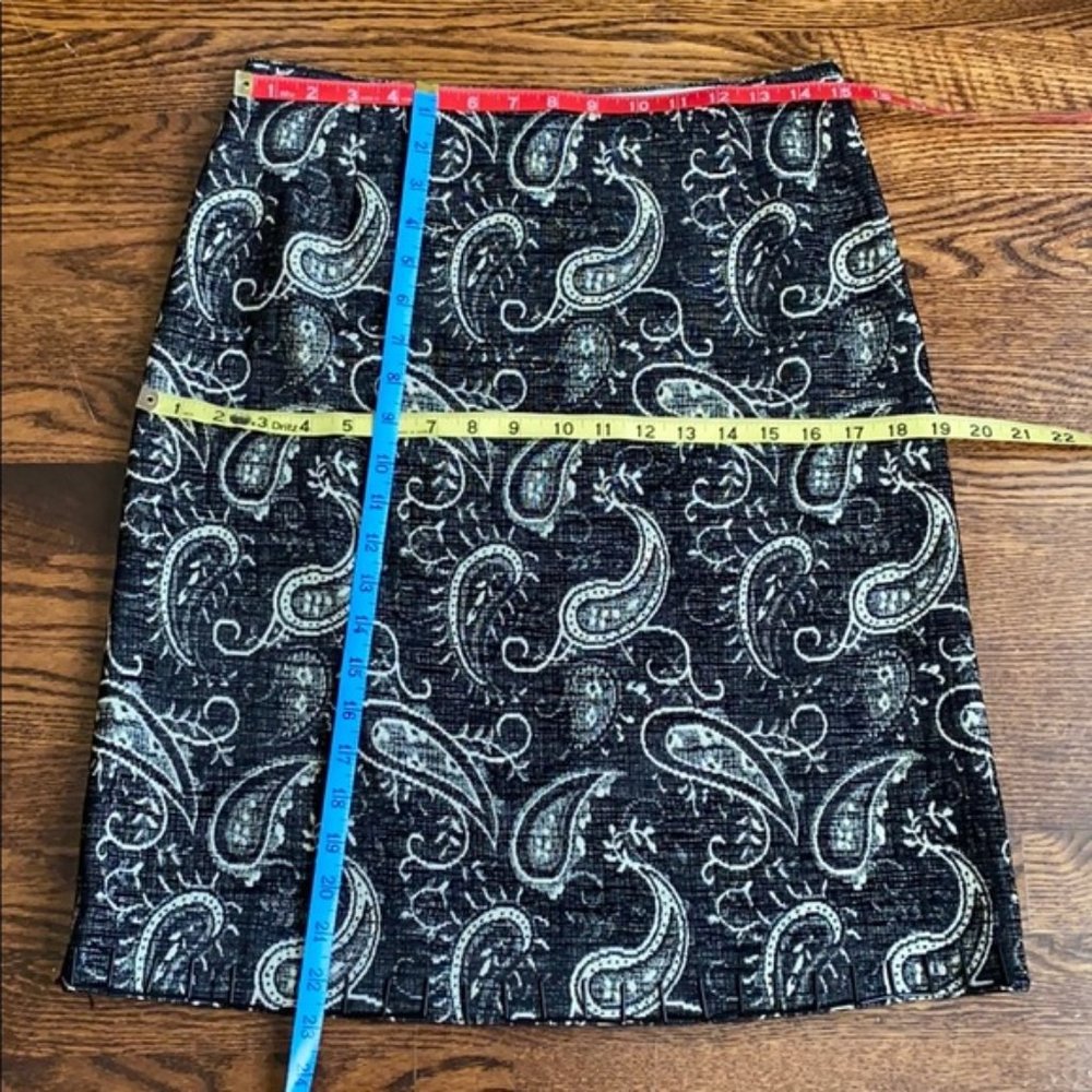 Pollini paisley print black jacquard skirt with glass beads at hem NWOT - Picture 10 of 15